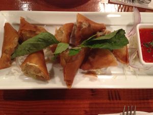 Samusas at Dagon in Honolulu