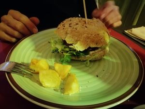Burguer crispy #Veganuary at Natura Colinas in Valencia