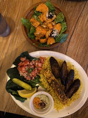 The first time I ordered the carrot salad I obv requested no cheese.    at Morococo Cafe - 모로코코 카페 in Seoul