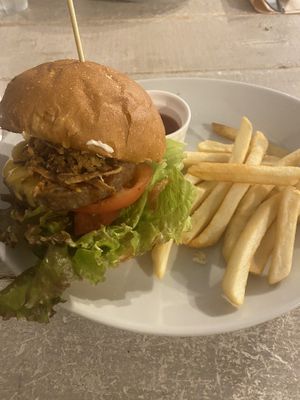 Cheese burger   at AIN SOPH.Journey in Kyoto