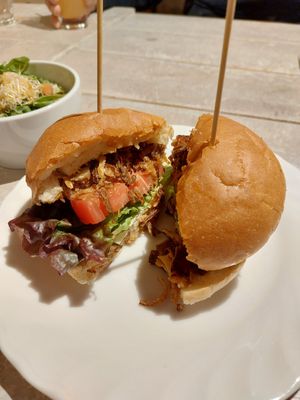 Cheese burger (without cheese) at AIN SOPH.Journey in Kyoto