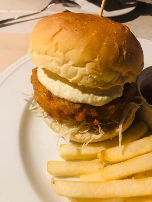 Soy chicken burger  at AIN SOPH.Journey in Kyoto