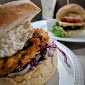 超好吃的漢堡 at AIN SOPH.Journey in Kyoto