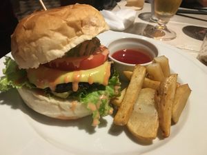 Ripple Cheese Burger at AIN SOPH.Journey in Kyoto