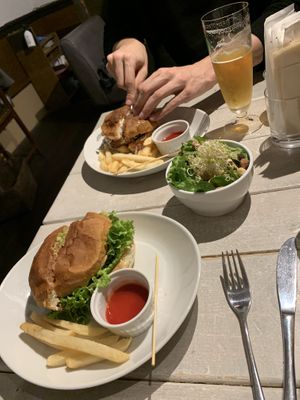 Sharing the burgers! at AIN SOPH.Journey in Kyoto