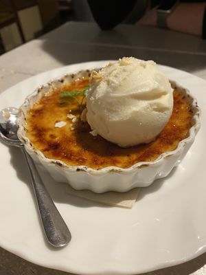 Creme Brûlée with soy ice cream at AIN SOPH.Journey in Kyoto