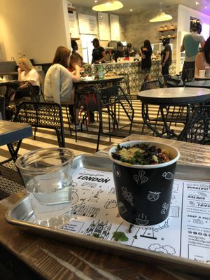 Large Mac n cheese at By Chloe - Covent Garden in London