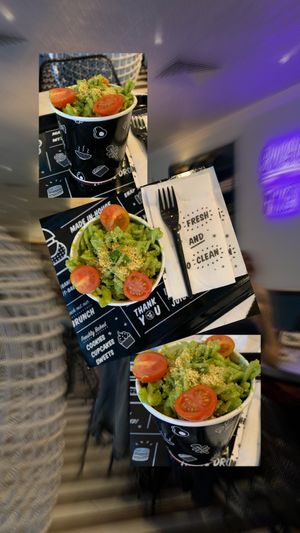 avocado pesto pasta at By Chloe - Covent Garden in London