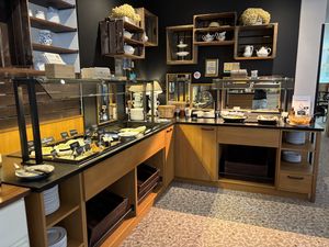 Hot food station  at Hotel Stadthalle in Vienna