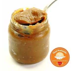 Arequipe (dulce de leche) vegano, endulzado con panela.  Libre de productos de origen animal. Sin conservantes ni aditivos.

1000% vegan :) at Azul Profundo in Medellin