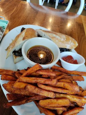  at SEA - Floret in Seattle