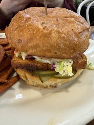 Sweet and spicy crispy tofu sandwich #Veganuary at SEA - Floret in Seattle
