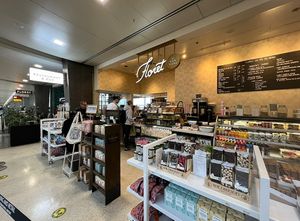 Floret - grab and go counter   at SEA - Floret in Seattle