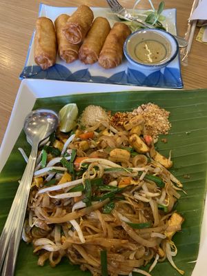 Both Options   at Home Cafe Tha Tian in Bangkok