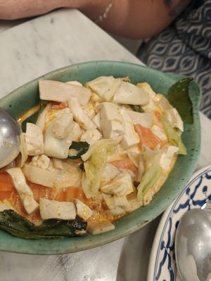 Paneang curry at Home Cafe Tha Tian in Bangkok
