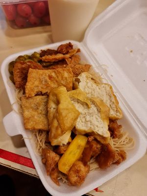 $3.30 breakfast ~ 1/7/22 at Toa Payoh Lorong 8 - Vegetarian Stall in Central Singapore