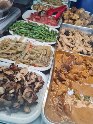 ~ 19/11/22 at Toa Payoh Lorong 8 - Vegetarian Stall in Central Singapore