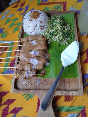 Tempe satay at Global Village Kafe in Lovina