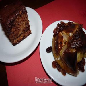 Chocolate cake & Baked apple at Organic in Barcelona