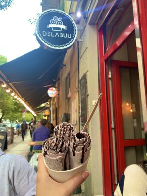 Vegan ice cream with Oreo, vegan Nutella and strawberries   at Delabuu Ice Cream in Berlin
