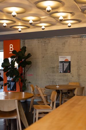  at roots - Schanzengraben in Zurich