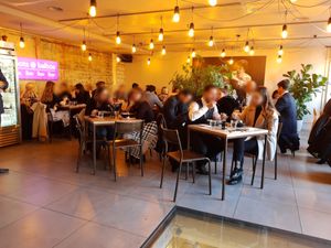 Interior at roots - Schanzengraben in Zurich