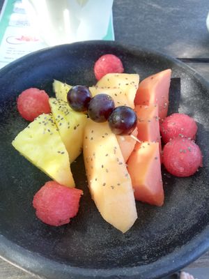 Fruit plate at Casa Loma in Minca