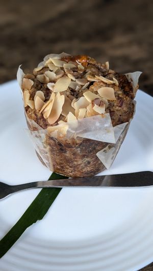 🧁 Almond white chocolate Muffin 13k at Duni in Minca