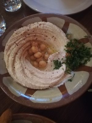 Houmous at Tarboush in Watford