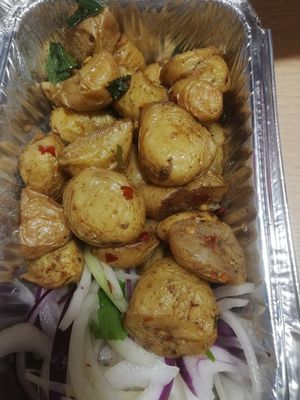 Batata harra at Tarboush in Watford