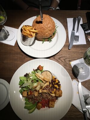 Vegan burger & Southwest quinoa bowl at Hard Rock Cafe in Innsbruck