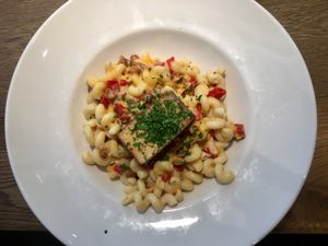 Vegan mac and cheese at Hard Rock Cafe in Innsbruck