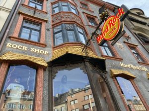 store front at Hard Rock Cafe in Innsbruck