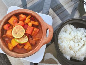 Vegetable curry at The Clam's House in Phu Quoc