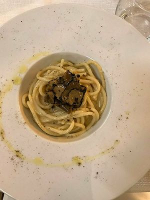 Linguine al tartufo at Pesto di Pistacchio in Trani