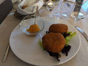 Pasta croquettes at Pesto di Pistacchio in Trani
