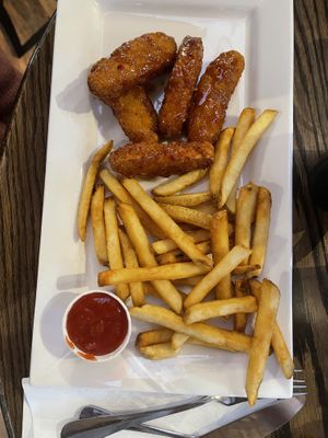   at Hometown Sports Grill in Ottawa