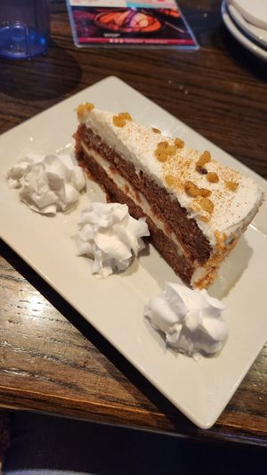 Carrot Cake #Veganuary at Hometown Sports Grill in Ottawa