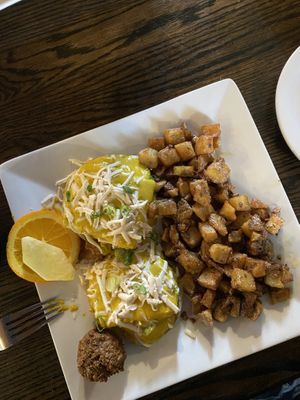 Tofu benedict  at Hometown Sports Grill in Ottawa