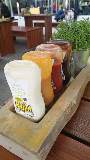 All vegan sauces at Hans Im Glück in Berlin