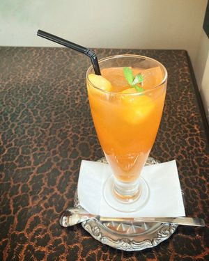 mango juice at Pleased To Meet Me in Nara