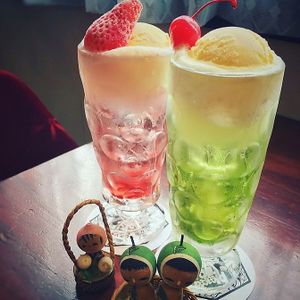 soda float at Pleased To Meet Me in Nara