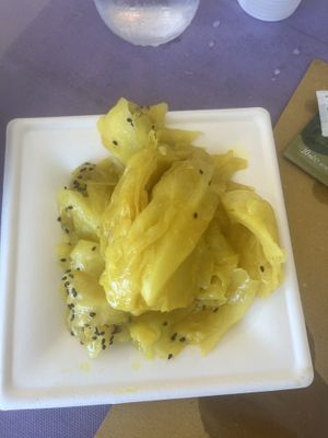 cavolo alla curcuma  at Vegeta in Bologna