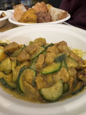 Spezzatino di soia con zucchine al curry  at Vegeta in Bologna