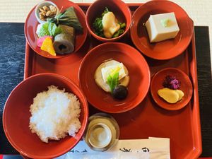 The first few courses   at Tenryuji Temple Shigetsu in Kyoto