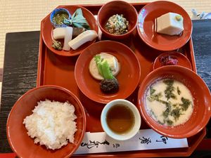 Many of small dishes served  at Tenryuji Temple Shigetsu in Kyoto