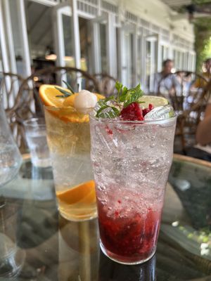 Drinks   at Chivit Thamma Da in Chiang Rai