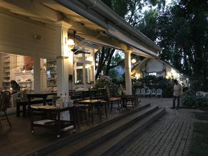 garden at Chivit Thamma Da in Chiang Rai