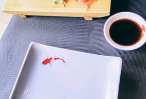 vegan sushi at Akira Sushi in Mechelen