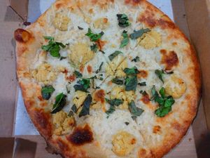 Vegan white pizza (with no nutritional yeast) at Fine Folk Pizza in Fort Myers